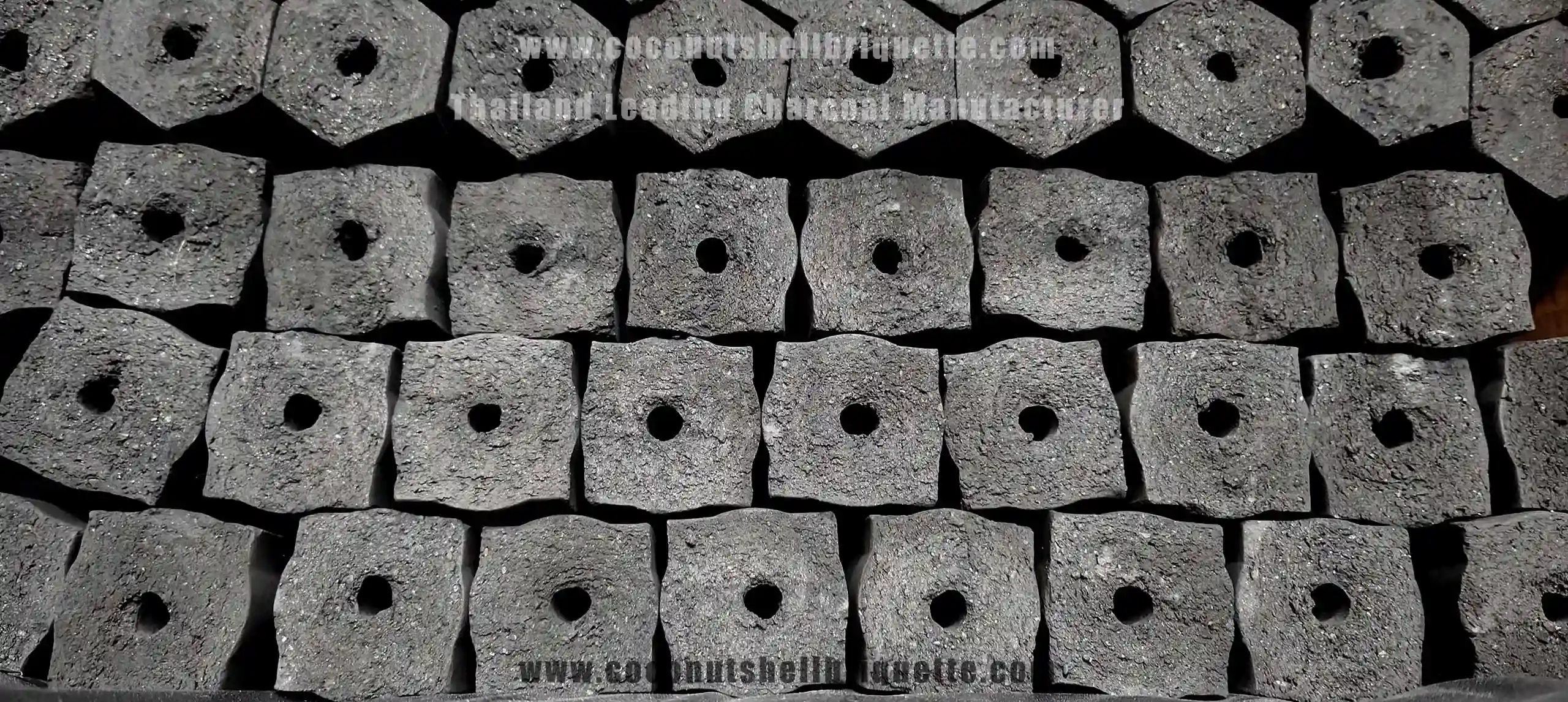 Thailand Largest Charcoal Exporting Factory supply natural hexagon shape log Charcoal Briquettes for Barbecue and Grill